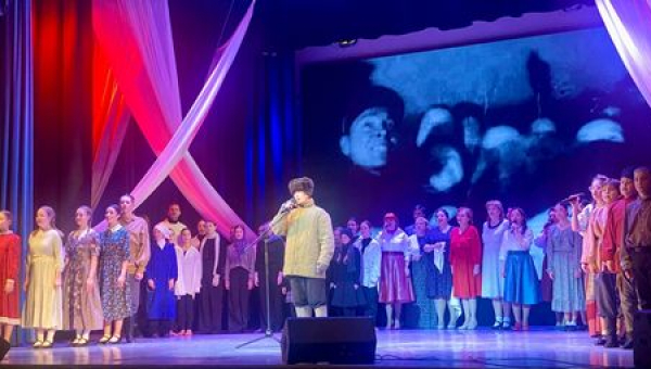Хлеб и Снег концерт, посвященный 82-й годовщине полного освобождения Ленинграда от фашистской блокады. 